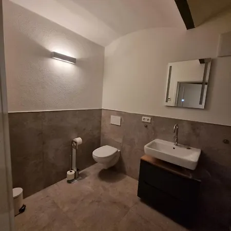 Am Schloss Gersdorf *